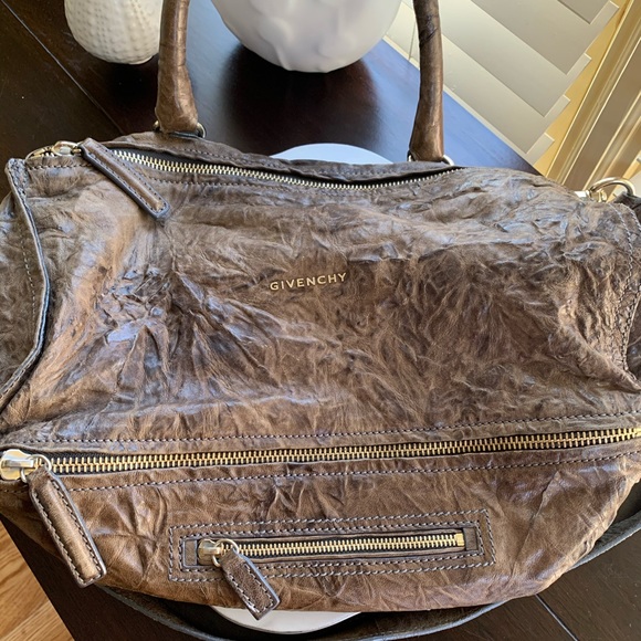 Givenchy Handbags - Givenchy Pandora in gray distressed leather